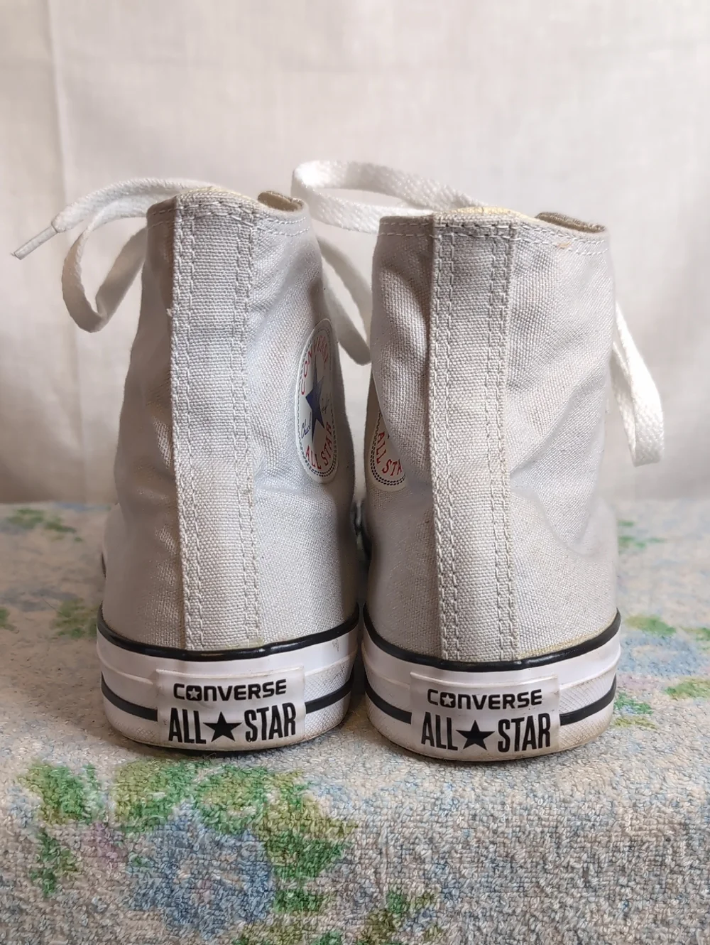 Silver Converse hi-top sneakers men's 8 - Picture 3 of 8